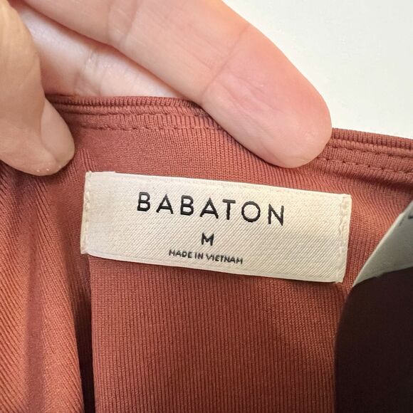 Aritzia Babaton Contour Women's Copper Rust Crewneck Short Sleeve Bodysuit Med - Picture 4 of 7